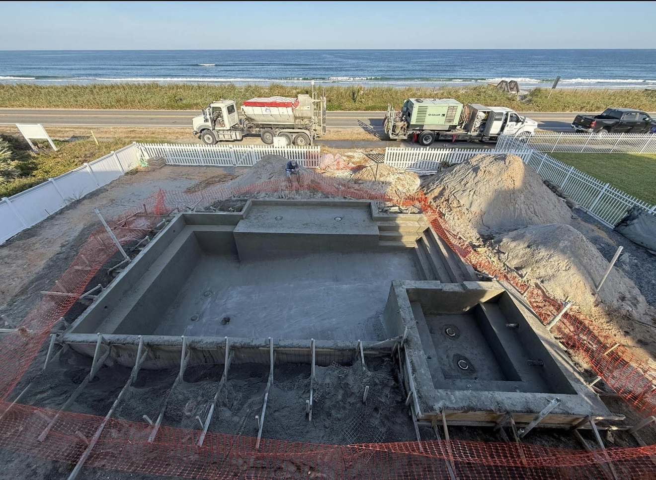 Beachfront Pool — Oceanside